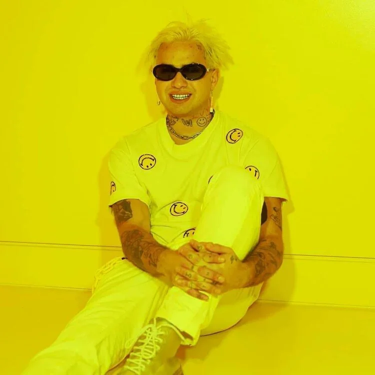 Smilez — Blossom Agency